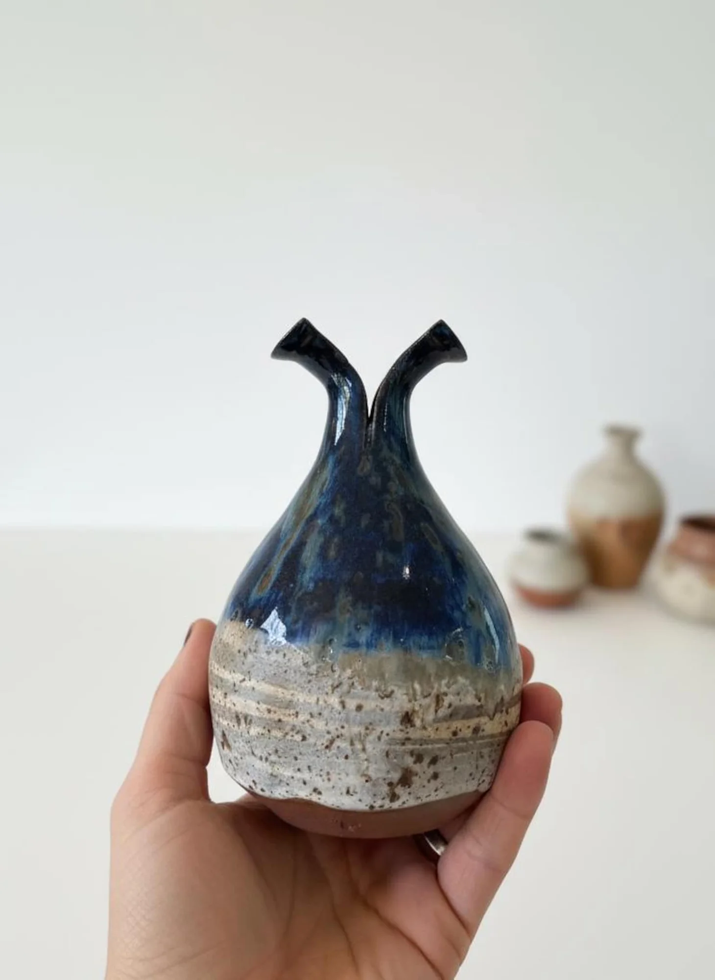 Split Neck Double Opening Vase - detail view